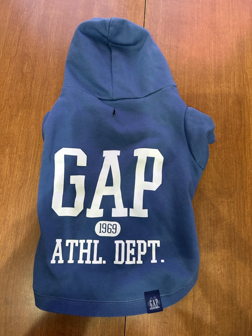 GAP Dog Hoodie with White Logo size Large